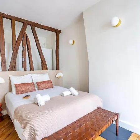 1#two Bedrooms#champs Elysees#arc De Triomphe#ac Apartment