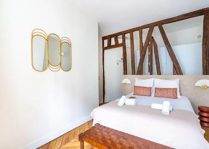 Апартаменты 1#two Bedrooms#champs Elysees#arc De Triomphe#ac Париж